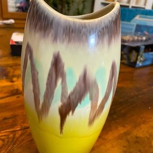 German Vase 1276 22